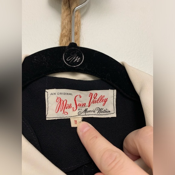 Vintage Miss Sun Valley by Morris Watkin black dress - Picture 3 of 9